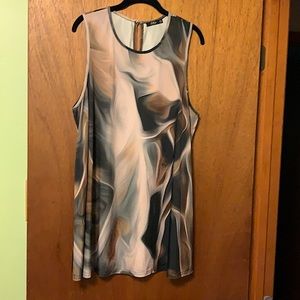 Lily by Firmiana Sleeveless Tunic Top
